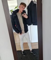 Heiße junge Männer Gay Porn 60ca3a7a105a6.jpg