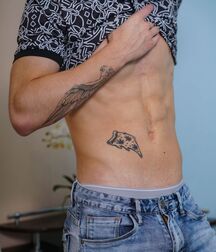 Tommy spritzt ab twink tube 61211388c7b47.jpg