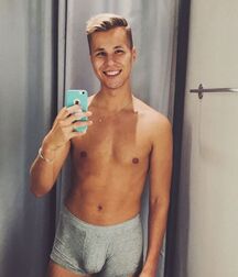 Gay Porn Heisse junge Männer Twink Self 61a50a8c7cb81.jpg