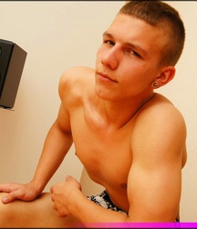 Heißer boys porn onaniert 61c38fc32755c.jpg