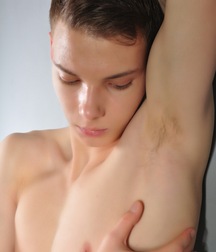 Gage bekommt einen kräfigen Orgasmus Gay Porn 622dd1cdb97f3.jpg