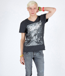 Nash hat Druck und will ficken boys porn 623f3d3057d04.jpg