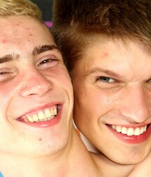 Heiße junge Männer befriedigen sich gegenseitig boys porn 624038266e256.jpg
