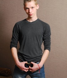 Nicky wollen abgemolken weden boys porn 62433af9b1a8b.jpg