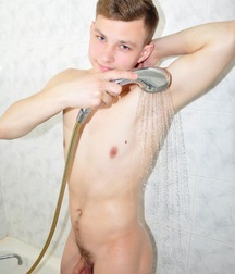 Declan onaniert und ejakuliert boys porn 62483c7002d09.jpg