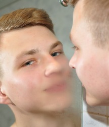 Declan onaniert und ejakuliert boys porn 62483d3445a19.jpg