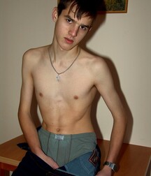 Artem der beste Ficker im Ort Boys Porn 624843ebde91b.jpg