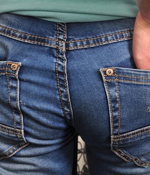 Rhett rubbelt sich und onaniert boys porn 625be4514bd3b.jpg