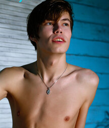 Nicolas hat Druck Boys Porn Beach House 627812acec343.jpg