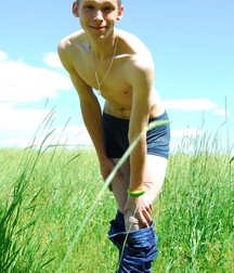 Nicky braucht einen Fick Boys Porn 627ab0c87a751.jpg