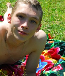 Nicky braucht einen Fick Boys Porn 627ab12b72df8.jpg