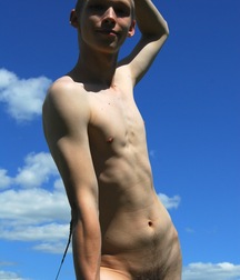 Nicky braucht einen Fick Boys Porn 627ab1fd36785.jpg