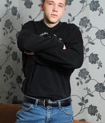 Raylan will ficken und sein Rohr verlegen boys porn 627c028f29251.jpg