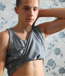 Raylan will ficken und sein Rohr verlegen boys porn 627c02a476482.jpg