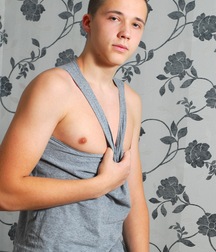 Raylan will ficken und sein Rohr verlegen boys porn 627c02b06fe41.jpg
