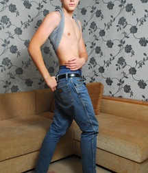 Raylan will ficken und sein Rohr verlegen boys porn 627c02d3b0ae6.jpg