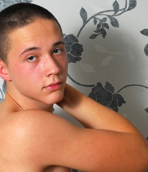Raylan will ficken und sein Rohr verlegen boys porn 627c04faeb484.jpg