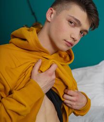 Mike macht alle Schwänze hart boys porn 6280f624e26c5.jpg