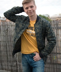 Boys Porn Pierce und sein heisser Ficker 62b1fe6a6d475.jpg