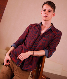 Heißer junger Mann Gay Porn Twink Tube 62b9e6af345f0.jpg