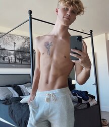 Heisse junge Männer Twinks Gay Porn 62deaa9bb5628.jpg