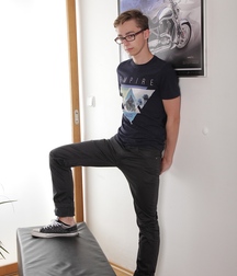Brad Der mit dem heissen langen Penis Boys Porn 62f8e9d2520eb.jpg