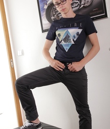 Brad Der mit dem heissen langen Penis Boys Porn 62f8e9e395a54.jpg