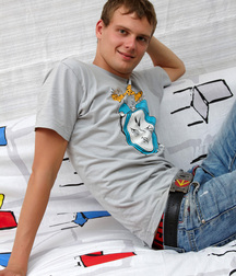 Nikita der mit dem langen Hodensack boys porn 62fa7ff32242f.jpg