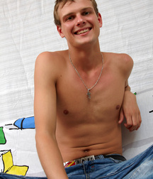 Nikita der mit dem langen Hodensack boys porn 62fa8058c4ecd.jpg