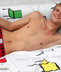 Nikita der mit dem langen Hodensack boys porn 62fa81cda3c6e.jpg