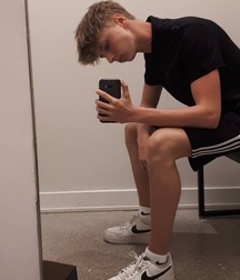 Heiße junge Männer Selfie Twink Porn Boys 62fa919bdd276.jpg