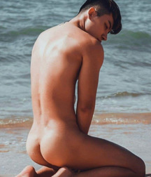 Ass Boys Have Fun 5d6019d6b30f6.jpg