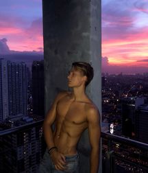 Hot Twinks and Ass 5d6955591ef8c.jpg