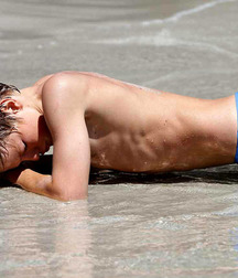 Hot Twinks and Ass 5d69555ee106c.jpg