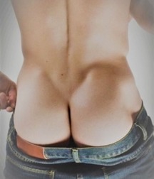 Sexy In Jeans 5d938fc4e475d.jpg
