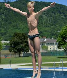 Mostly Speedos 5d963bc74ff8e.jpg