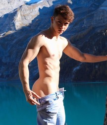 Mostly Speedos 5d963c65f1a0e.jpg