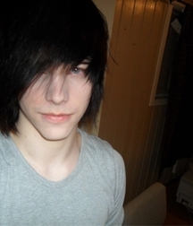 Emo boys 5c845cf3e0fbf.jpg