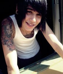 Emo boys 5c845cfec8ad2.jpg