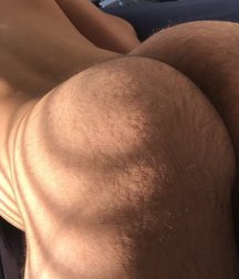 Sexy Buns 5c8267cf2e2f2.jpg