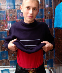 Alex 5ca647a4a264f.jpg