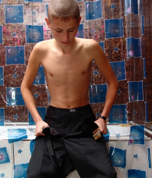 Alex 5ca647cccd5bb.jpg