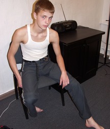 terence 5ca650349bbf9.jpg