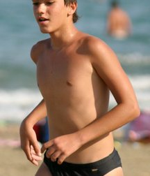 boys6 5d19be9bbbb49.jpg