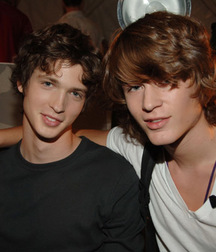 boys10 5d1b391085e01.jpg