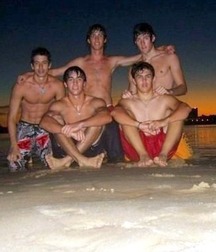 boys mix4 5d1c4f7755b75.jpg