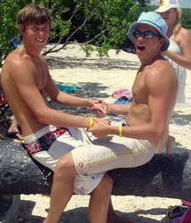 boys12 5d1d91ec8006f.jpg