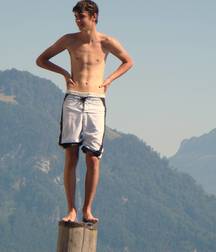 boys 30 5d223fd78da0f.jpg
