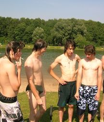 boys 22 5d23a87b28324.jpg
