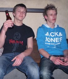 boys 22 5d23a891583bf.jpg